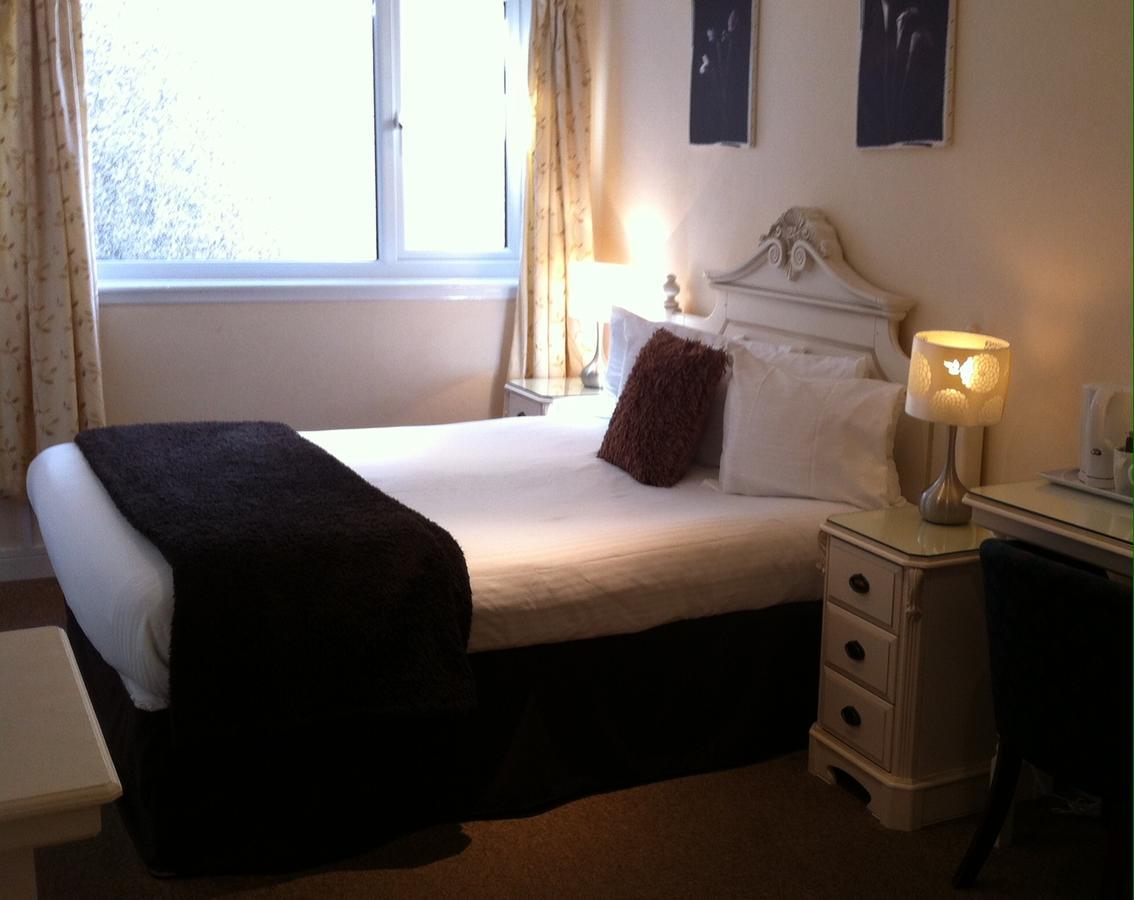 The Waterside Hotel Inverness Room photo